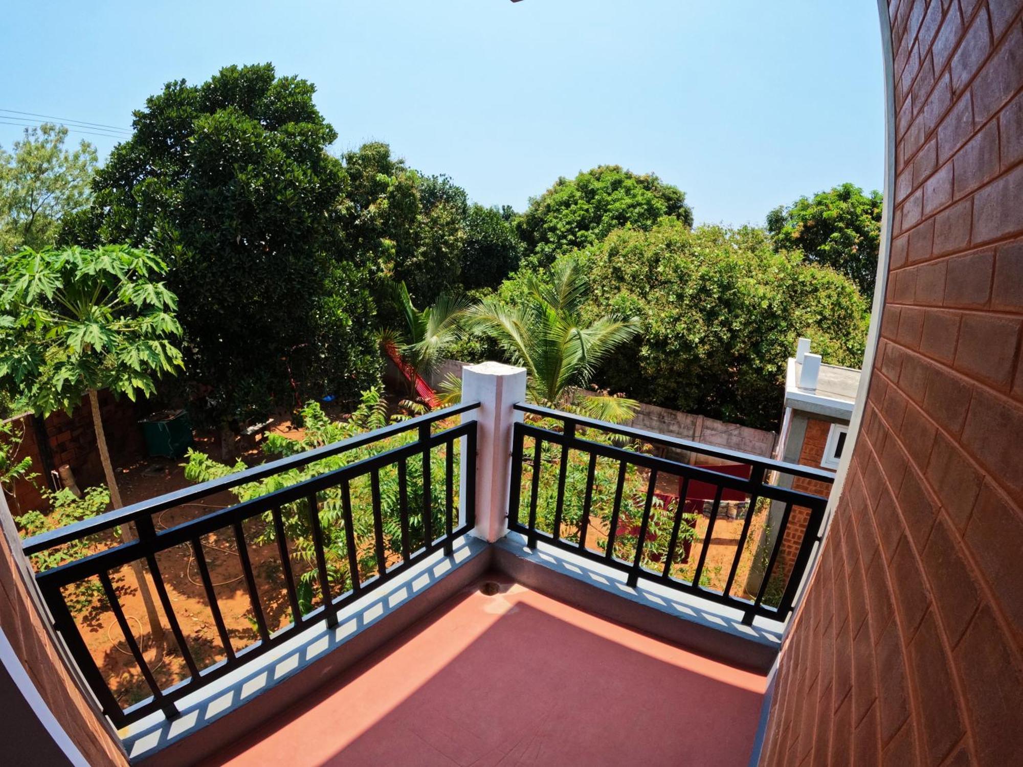 Wow Farm House Auroville Exterior foto